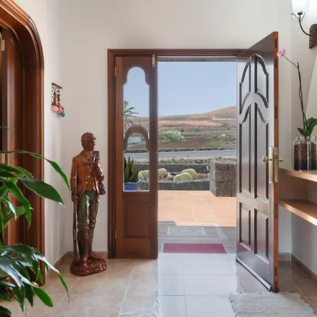 Casa Llanos Teseguite Lanzarote فيلة تيغيسي